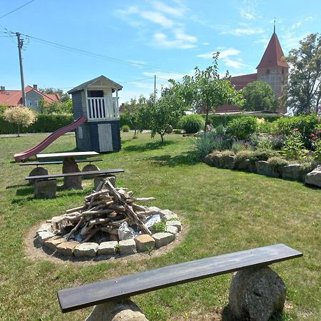 Domek Na Wsi- Przezmark Pod Elblagiem Exteriör bild
